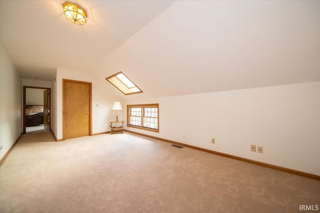 Listing photo 24