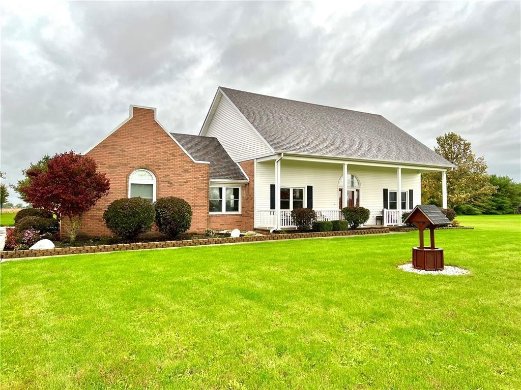 Listing 1874 S 500 W, Lebanon IN 46052